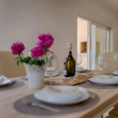 Hébergement de vacances Haus In Mit Privatem Pool By Interhome