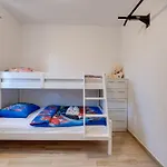 Haus In Mit Privatem Pool By Interhome 度假居 *